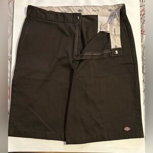 Dickies Men's brown Work Shorts - Loose Fit